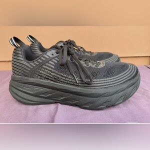 Hoka One One Bondi 6 All Black mens US 12 Hiking Running Shoes D5